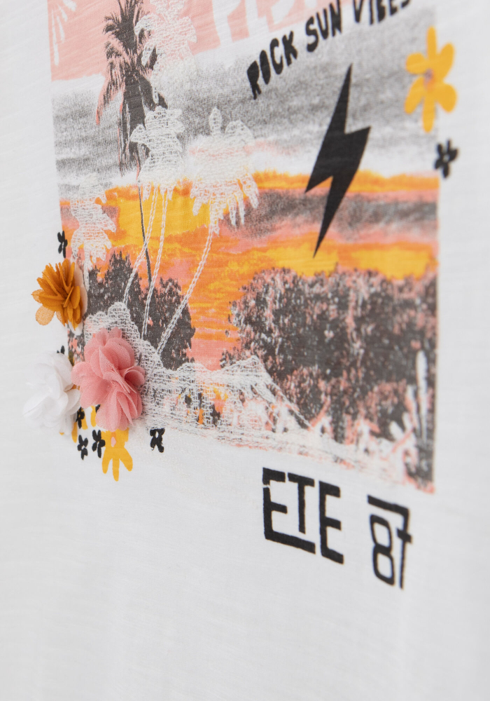 деталь Dívčí tričko s potiskem IKKS