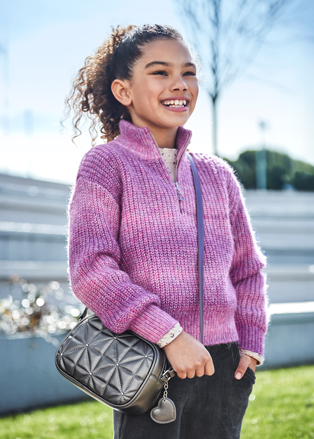 деталь Dívčí svetr MAYORAL