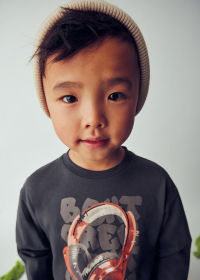 Chlapecké tričko s potiskem sluchátek – tmavě šedé MAYORAL