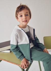 Chlapecká mikina s kapucí – béžovo-zelená kombinace MAYORAL