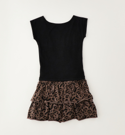Dívčí letní set s černým tričkem a leopardí sukní IDO