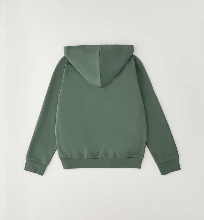 деталь Chlapecký svetr s předním zapínáním IDO