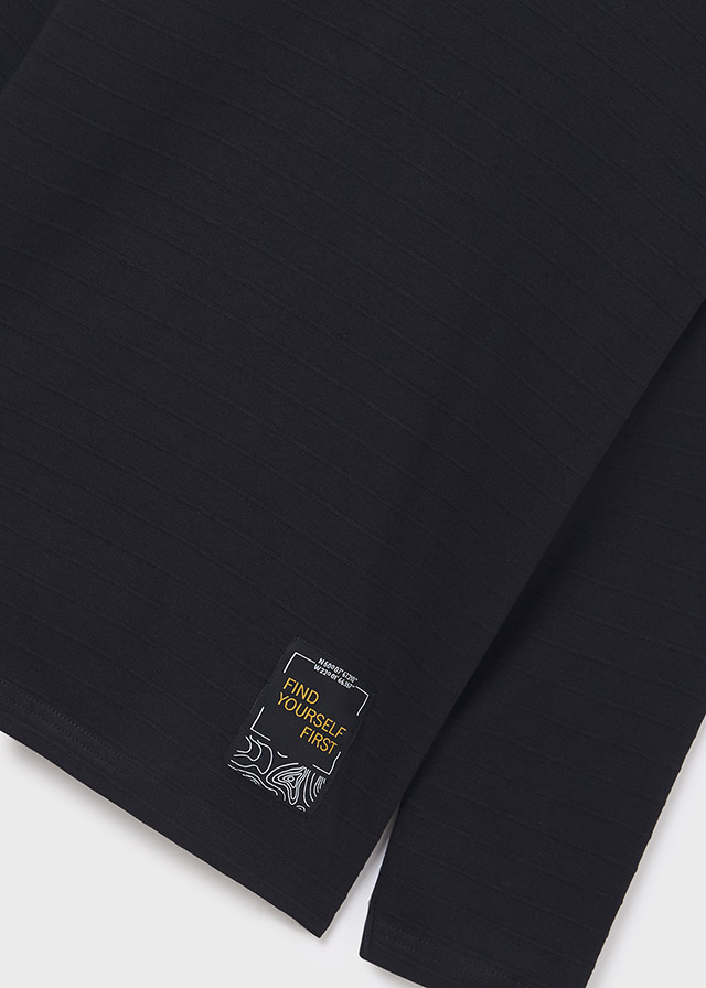 деталь ECOFRIENDS long-sleeved t-shirt for a boy
