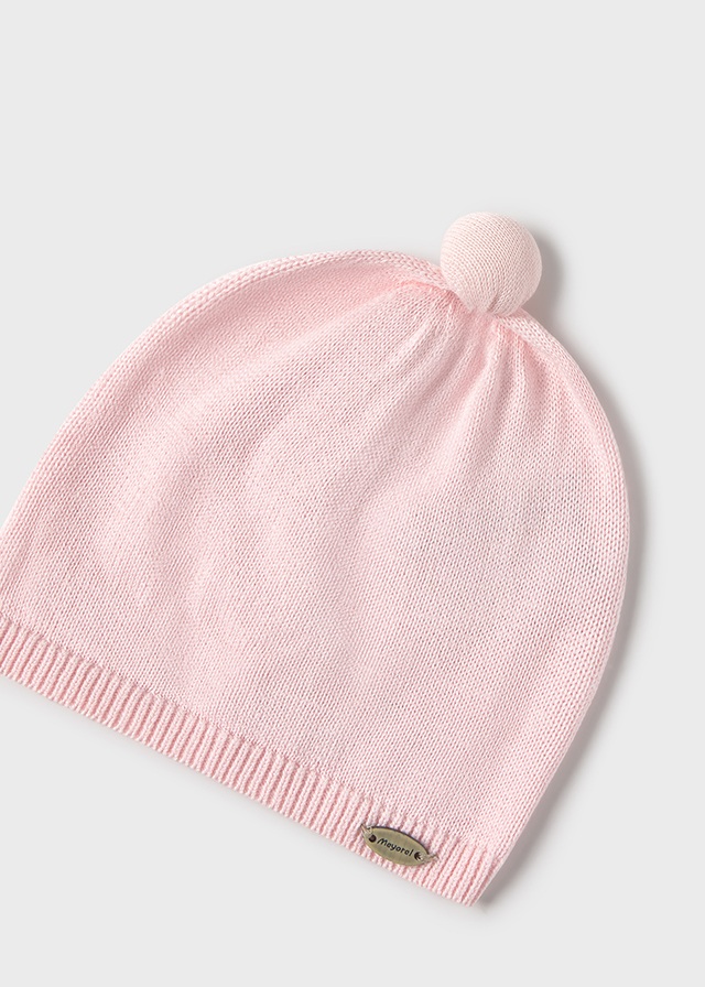 деталь Unisex pletená čepice bílá se vzorem MAYORAL