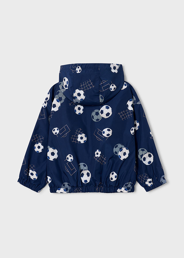 деталь Chlapecká bunda s kapucí s fotbalovým motivem MAYORAL