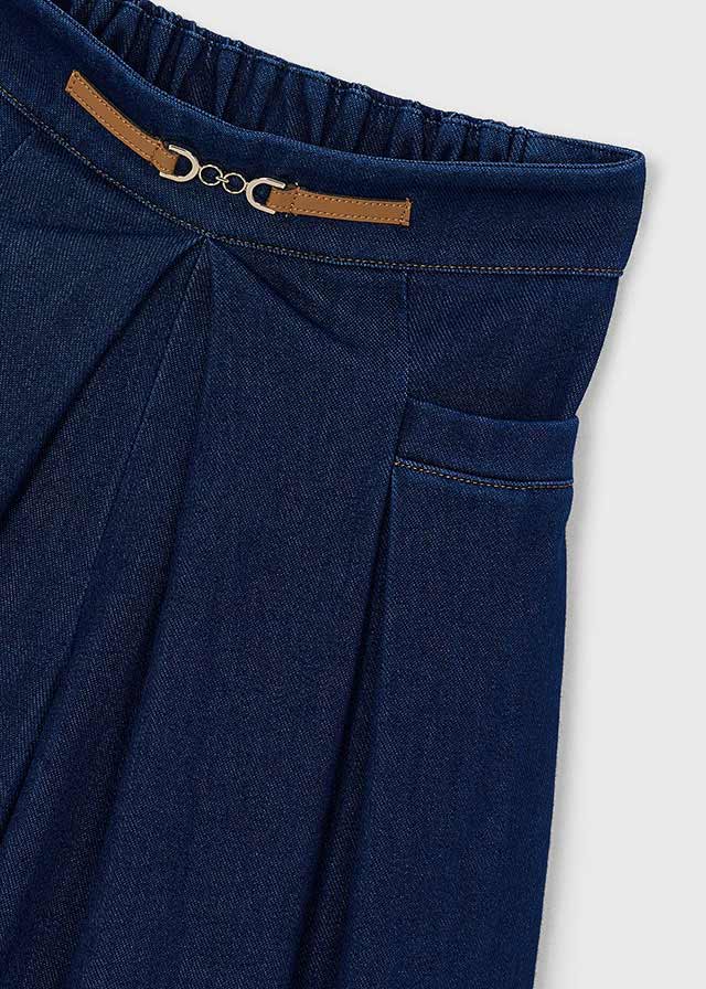 деталь Dívčí plisovaná midi sukně se skrytými šortkami MAYORAL