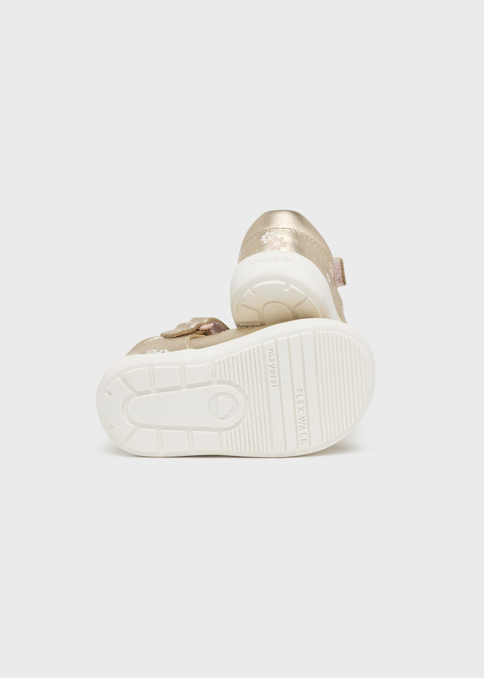 деталь Dětské dívčí kožené balerínky první kroky MAYORAL