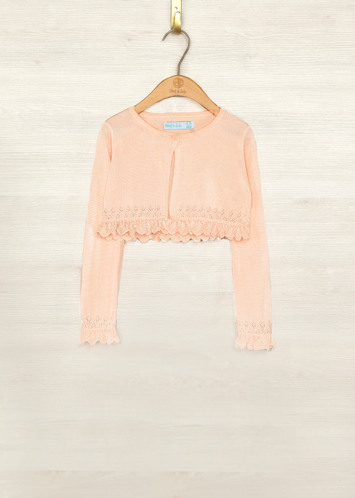 деталь Pletený kardigan s prolamovanými detaily na rukávech a těle ABEL & LULA