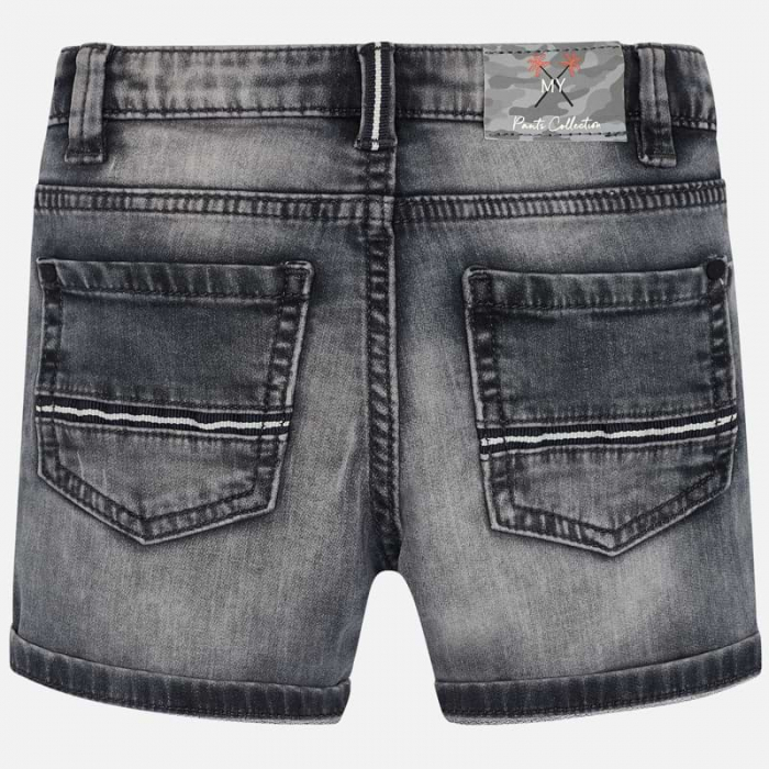 detail Boy's shorts 