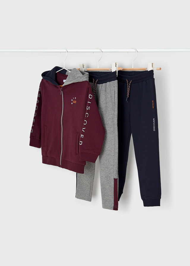 detail Tracksuit with 2 pairs of trousers for a boy