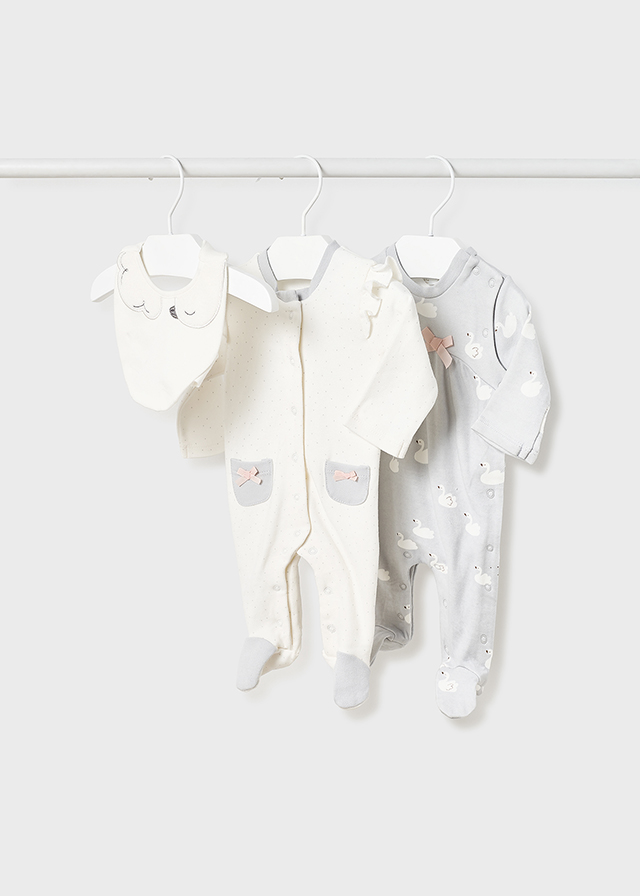 detail Novorozenecký set v dárkovém balení - 2x dupačky, bryndák MAYORAL